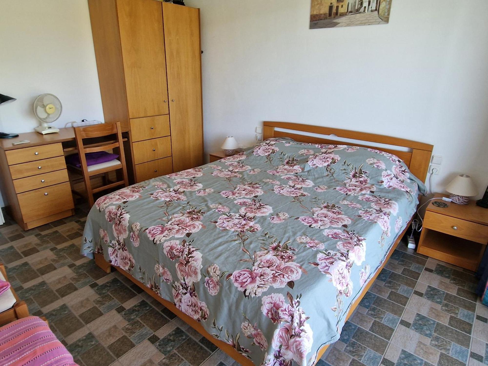 Grieks Vakantiehuis To Kalokairi Kougaiika Экстерьер фото